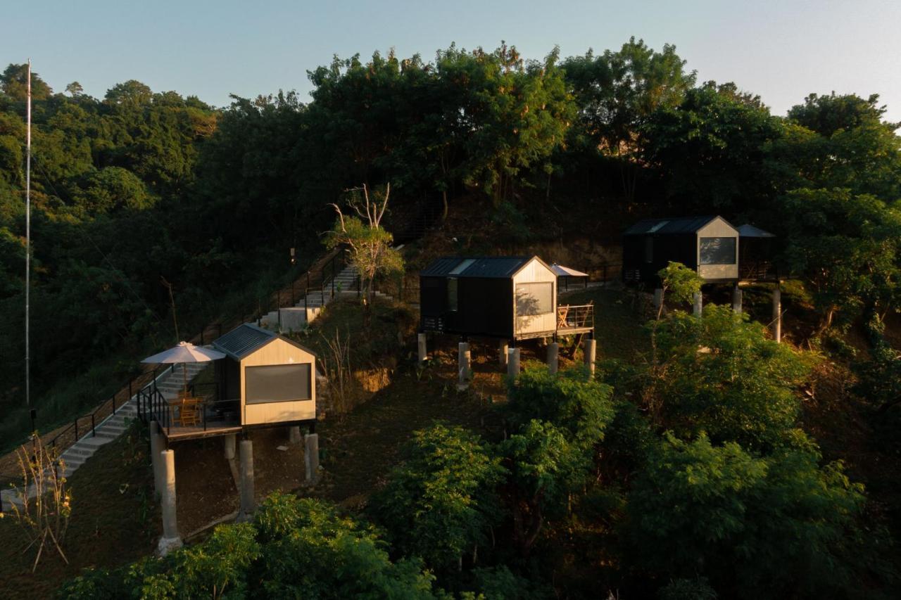 Bobocabin Umarato, Sumba Waikabubak Exterior photo